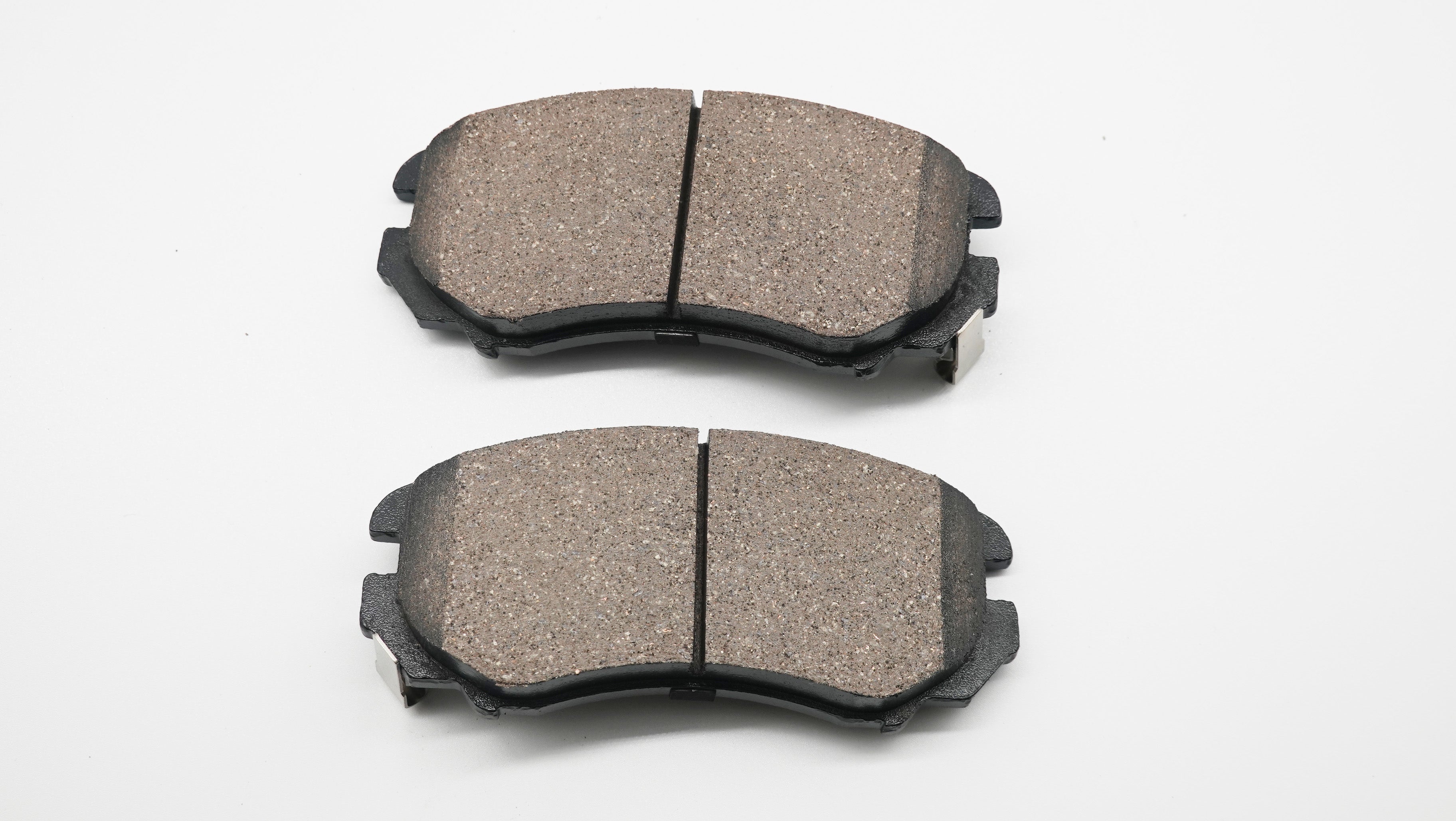 S&T Front brake pad Hot Deals in African High Quality Front brake pad for 2003-2021 Hyundai cars